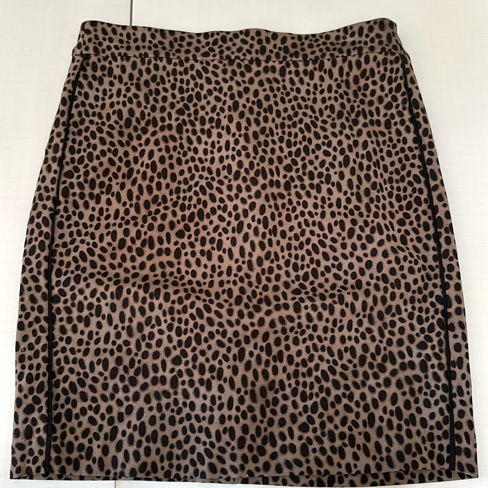 Ann Taylor Cheetah Leopard Skirt Size 8